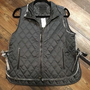 NWT Quilted Vest with Velvet Trim